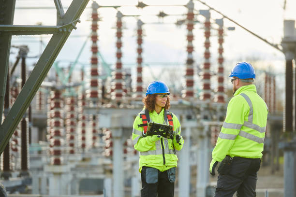 Best Emergency Electrical Repair  in Los Luceros, NM